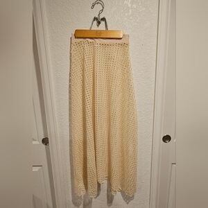 Chic Cream Crochet Skirt Sz small
